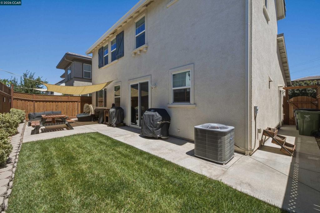 1669 S Macias Pl Property Photo 31