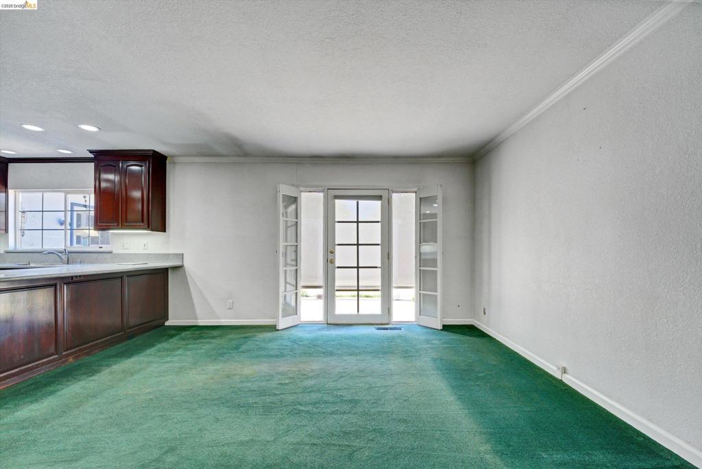 4793 Woodthrush Ct Property Photo 21