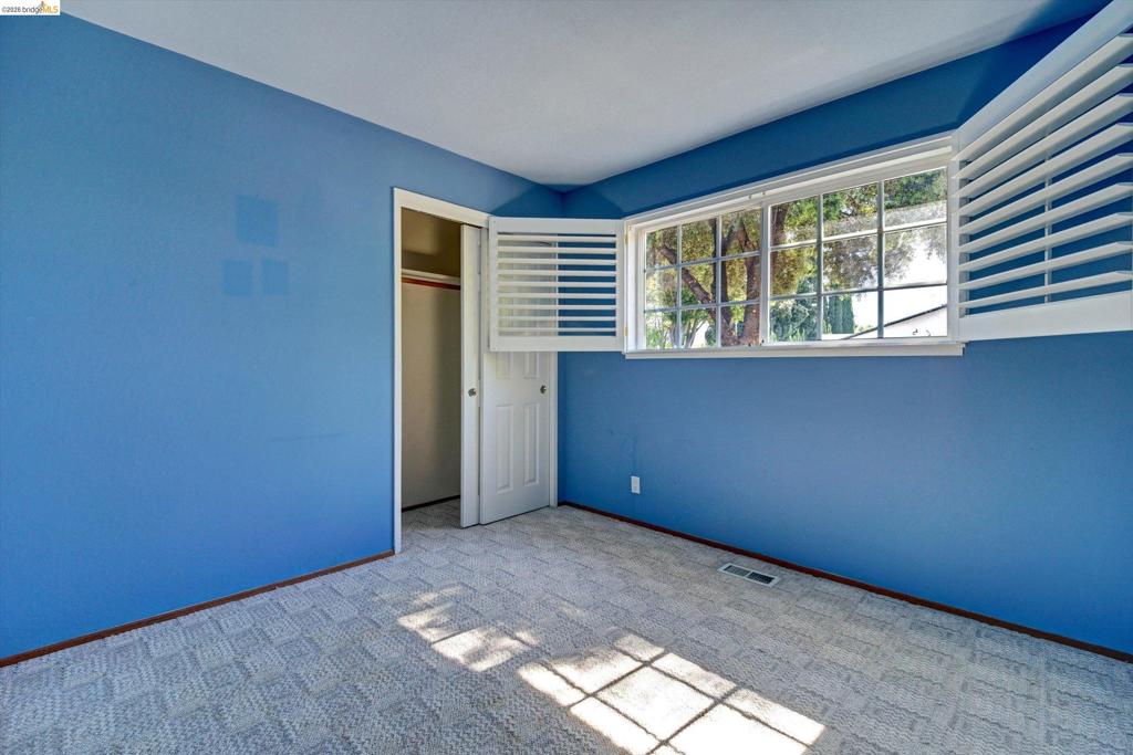 4793 Woodthrush Ct Property Photo 34