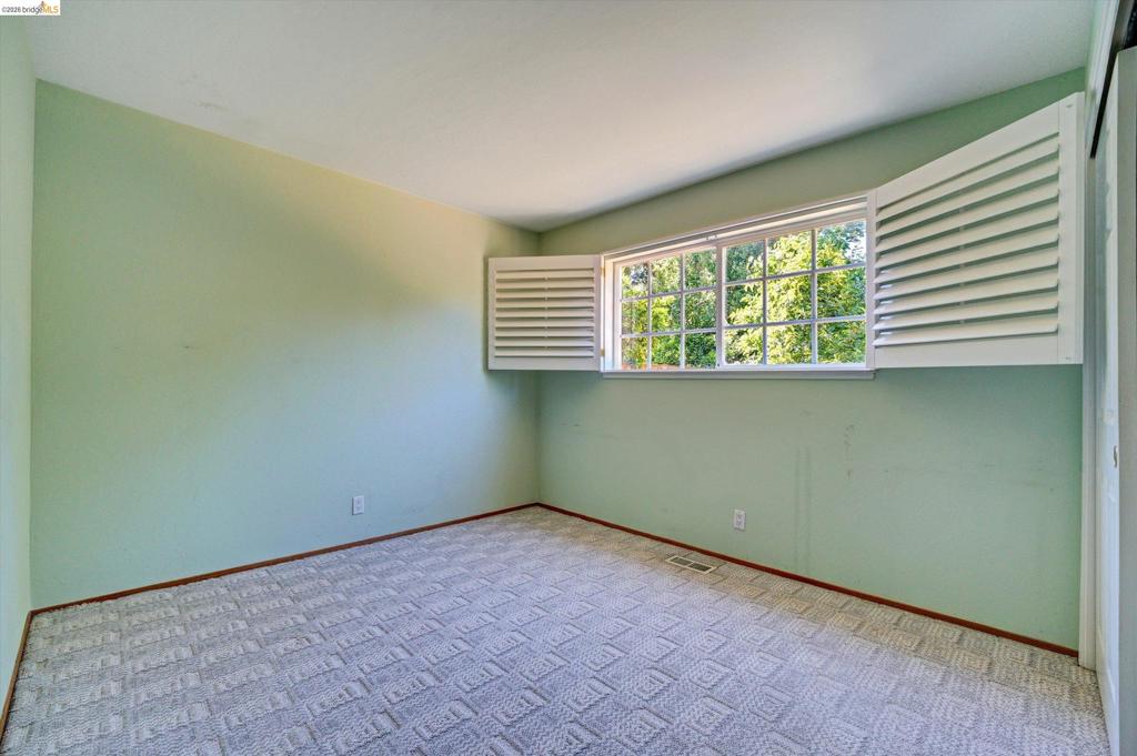 4793 Woodthrush Ct Property Photo 37