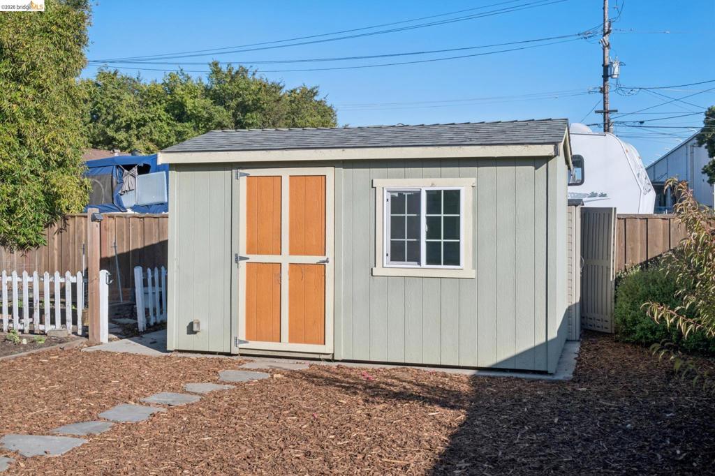 5104 Tehama Ave Property Photo 54