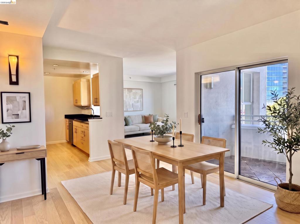 140 S Van Ness Ave 529 Property Photo 1