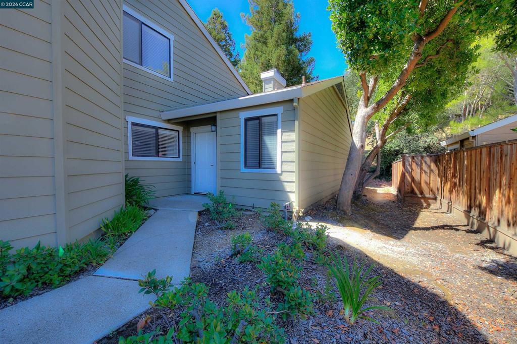 105 Coventry Property Photo 2