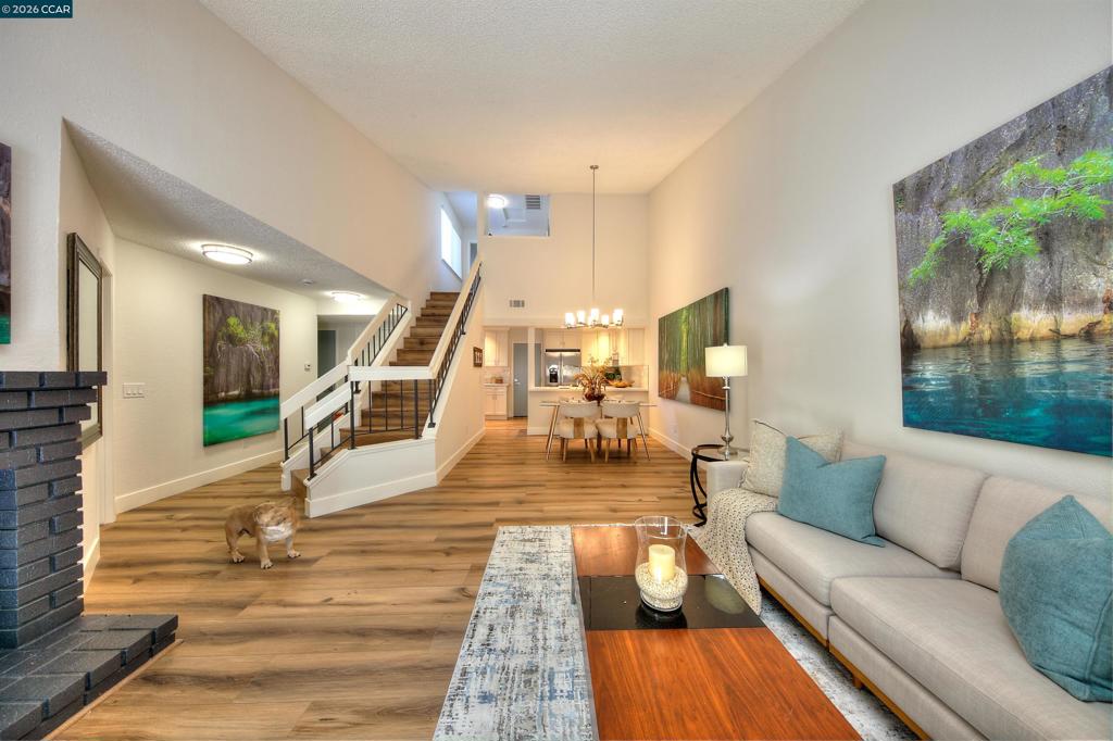 105 Coventry Property Photo 6