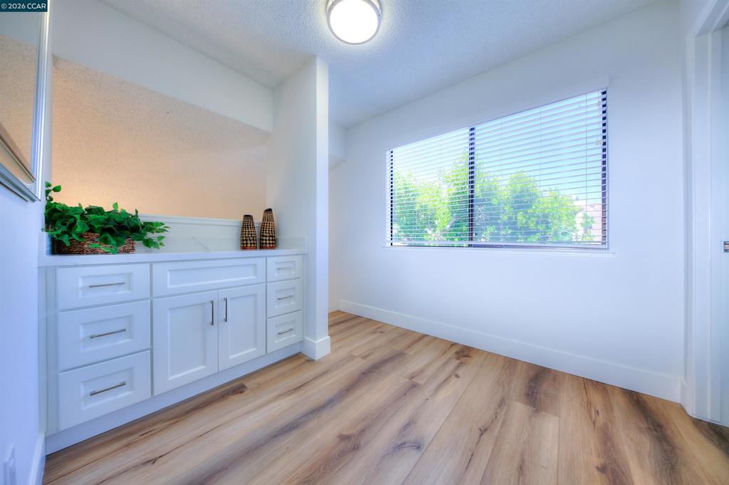 105 Coventry Property Photo 40