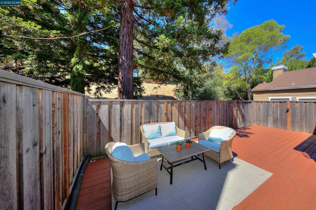 105 Coventry Property Photo 44
