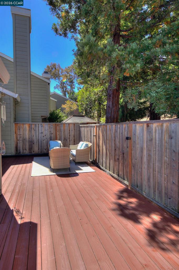 105 Coventry Property Photo 46