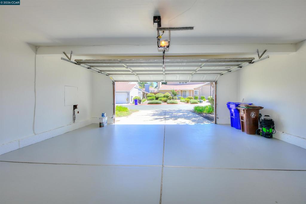 105 Coventry Property Photo 51