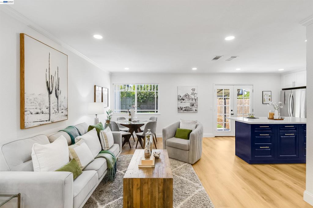 1821 Mini Dr Property Photo 4
