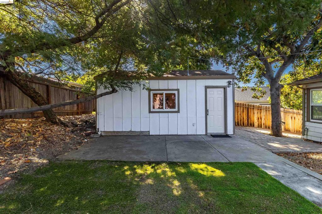 826 Benicia Rd Property Photo 33