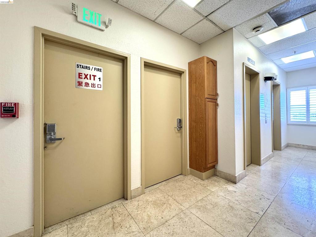 212 9th St. #401 Property Photo 10