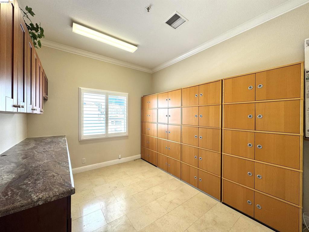 212 9th St. #401 Property Photo 21