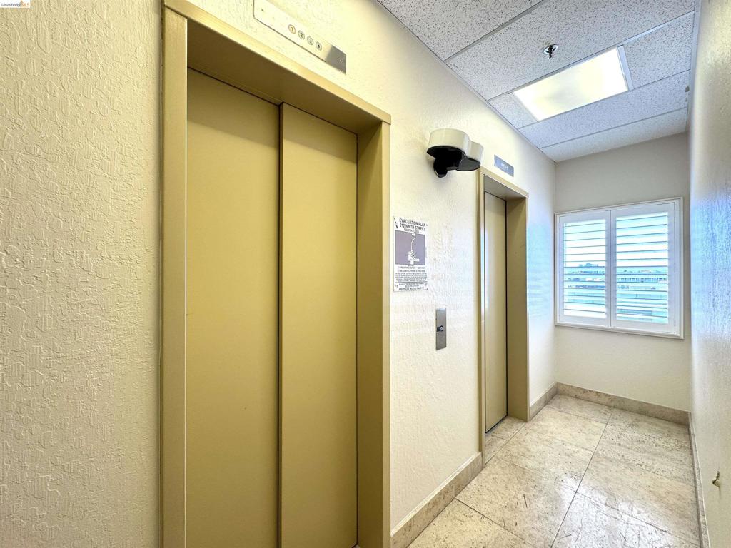 212 9th St. #401 Property Photo 23