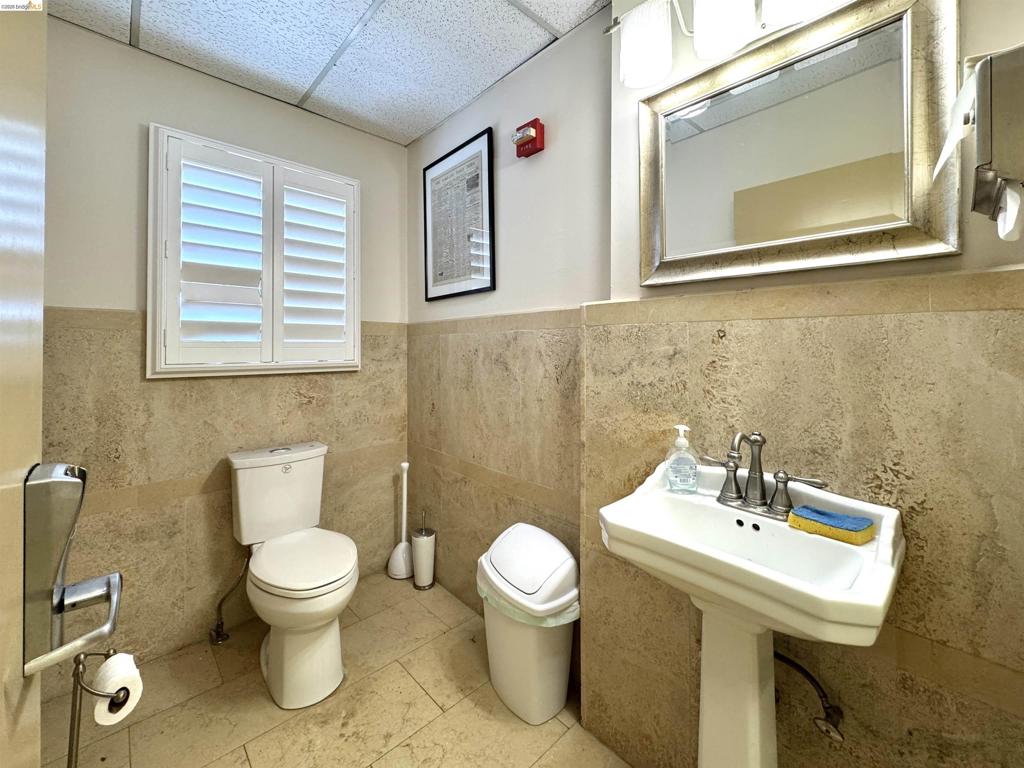 212 9th St. #401 Property Photo 25