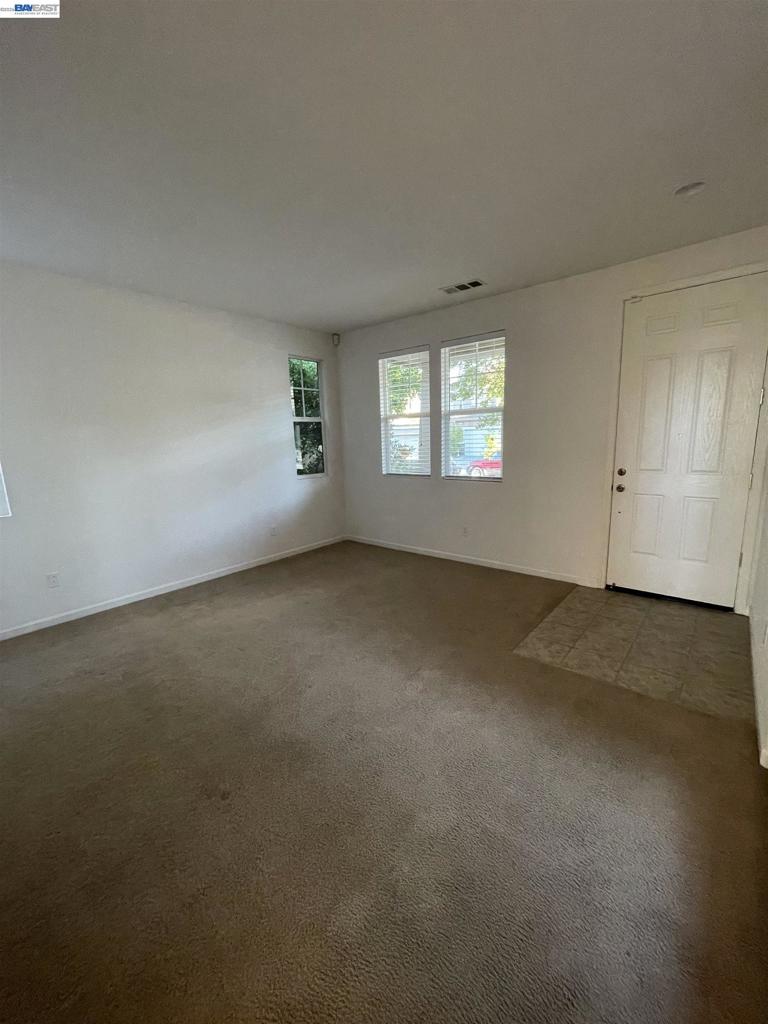 1043 Ashbridge Bay Dr Property Photo 14