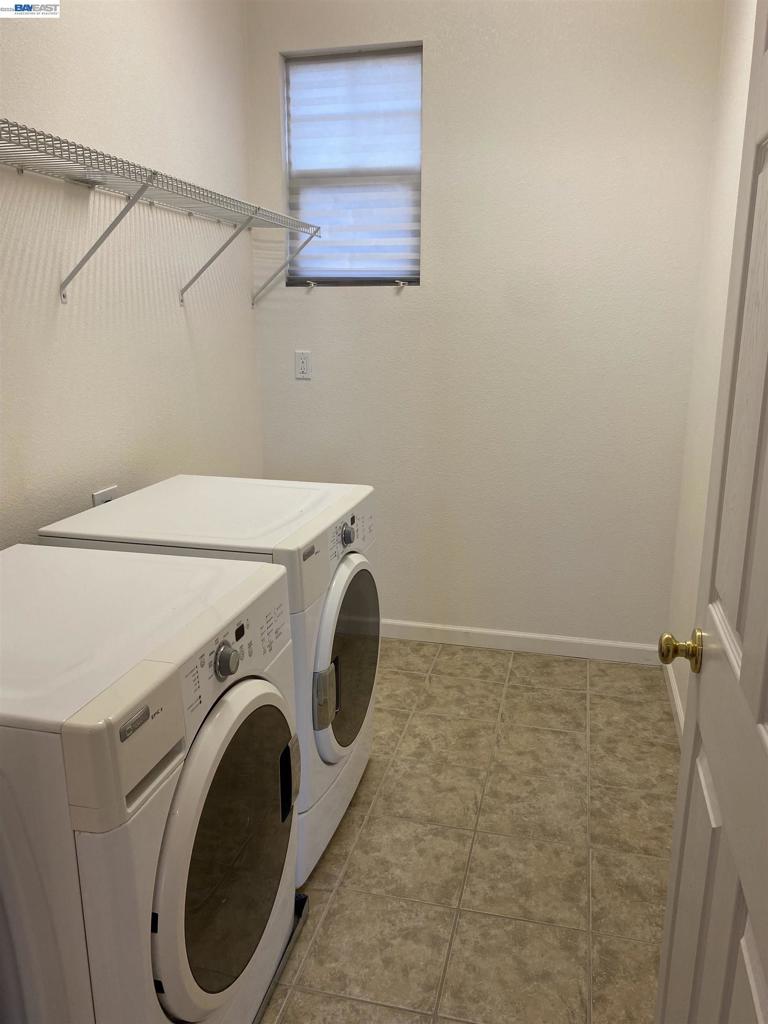 1043 Ashbridge Bay Dr Property Photo 21