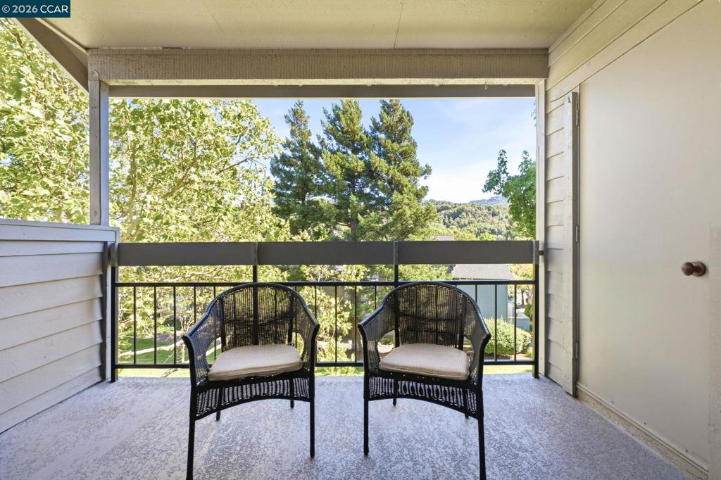 7650 Canyon Meadows Cir F Property Photo 19