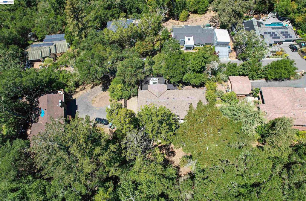 19 Via Floreado Property Photo 26