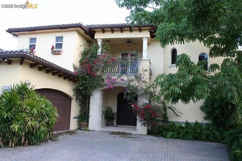 22649 Country View Ct Property Photo 5