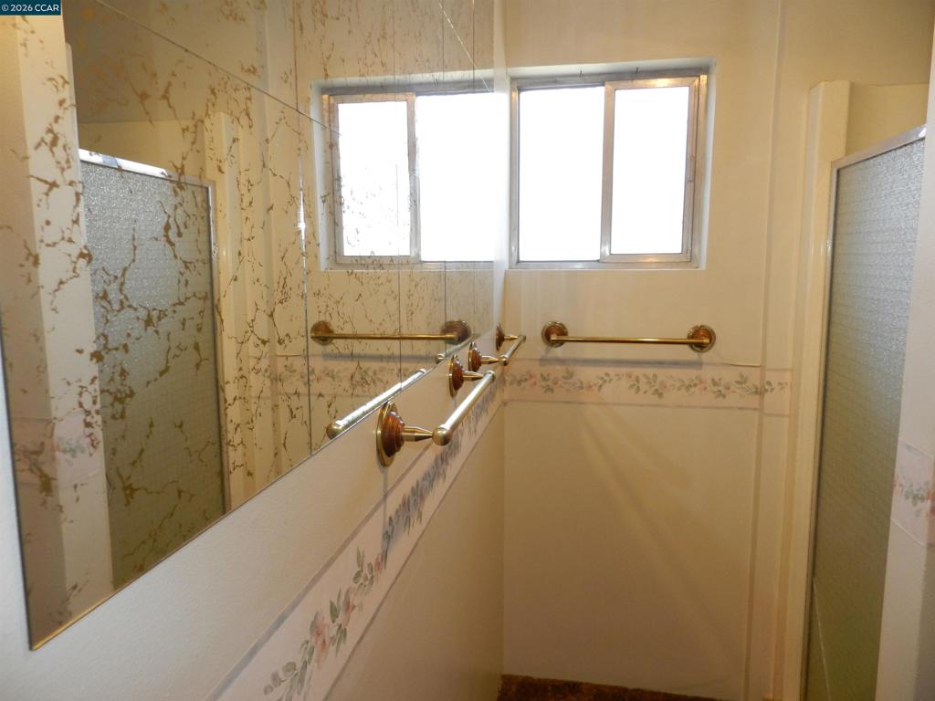 265 Jensen St Property Photo 24
