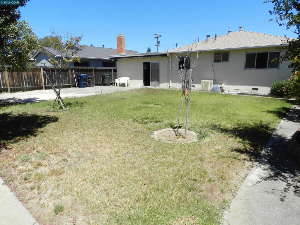 265 Jensen St Property Photo 28