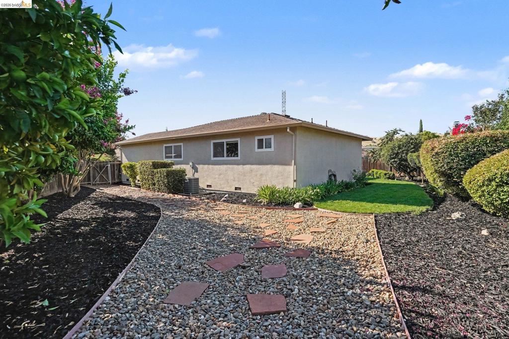 2216 Nido Court Property Photo 30