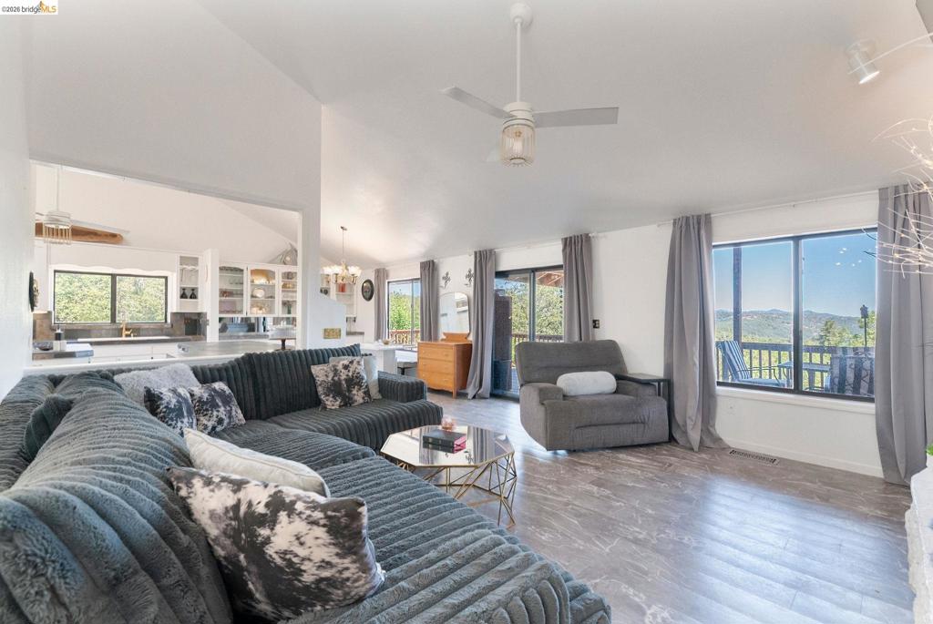 41143479 Property Photo 10