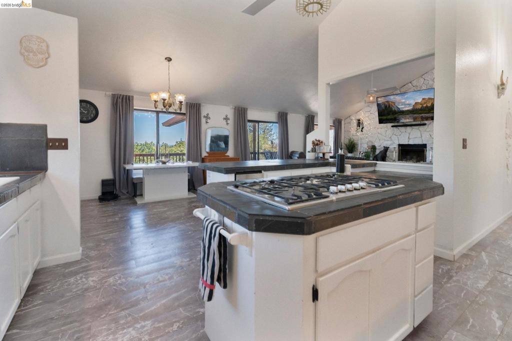 41143479 Property Photo 18