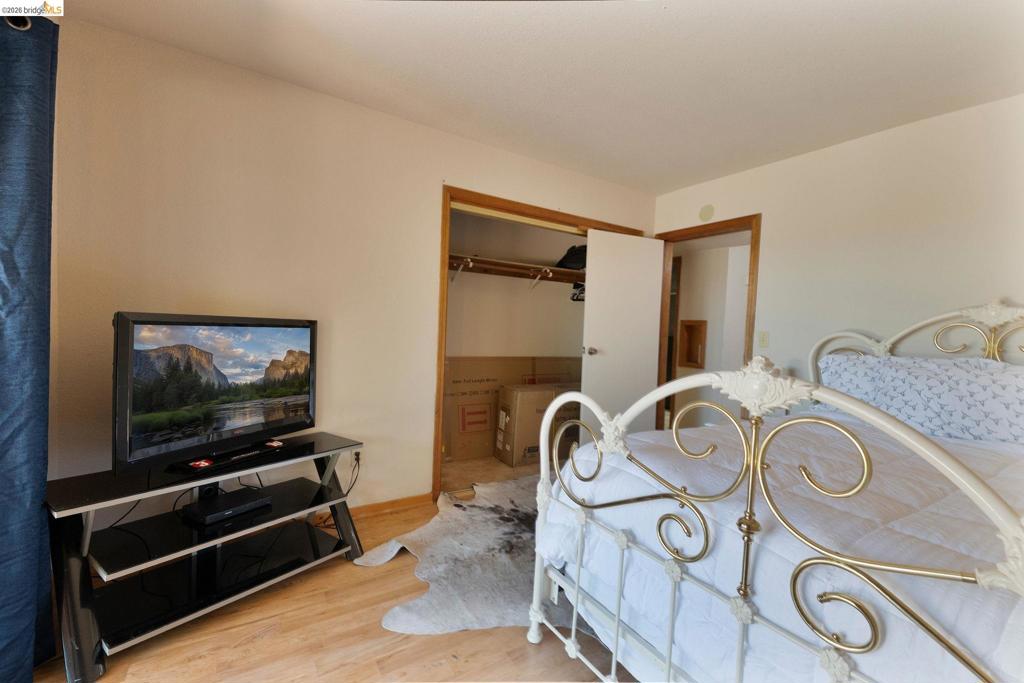 41143479 Property Photo 39