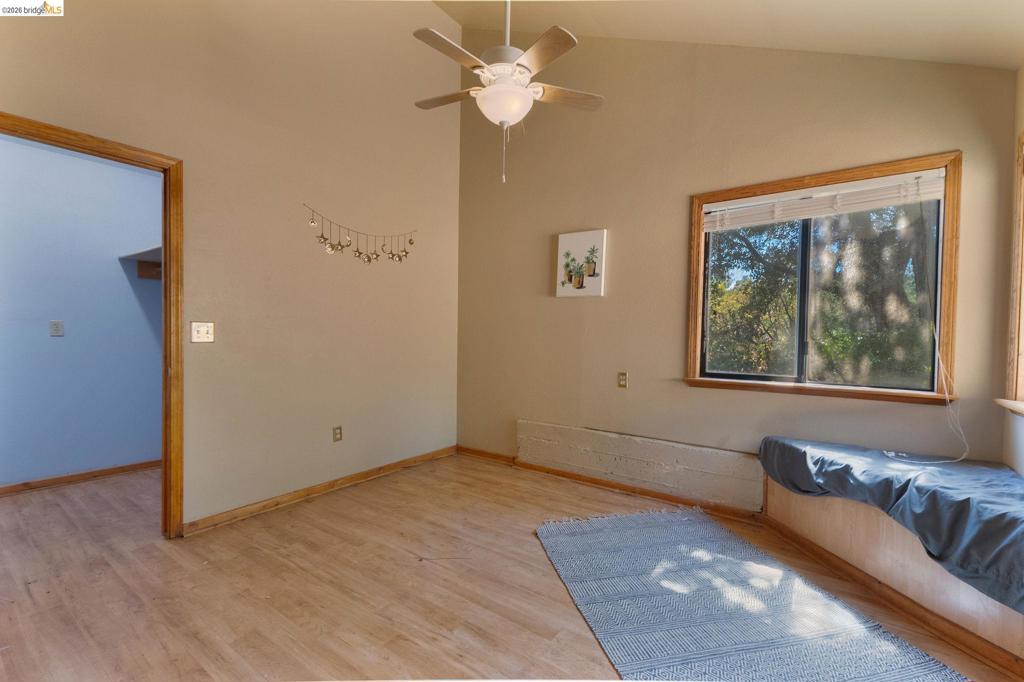 41143479 Property Photo 47