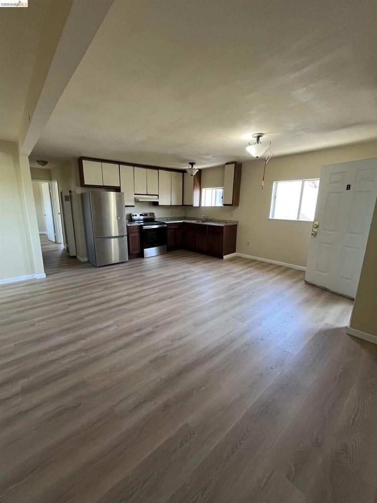 2714 79th Ave Property Photo 5
