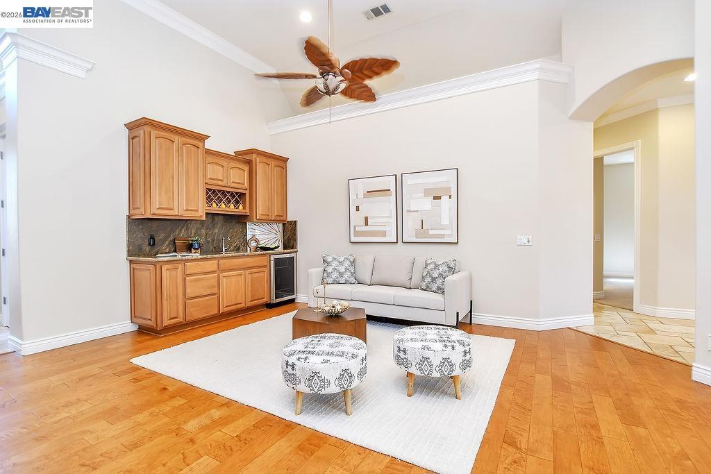 5661 Oakmont Ct Property Photo 7