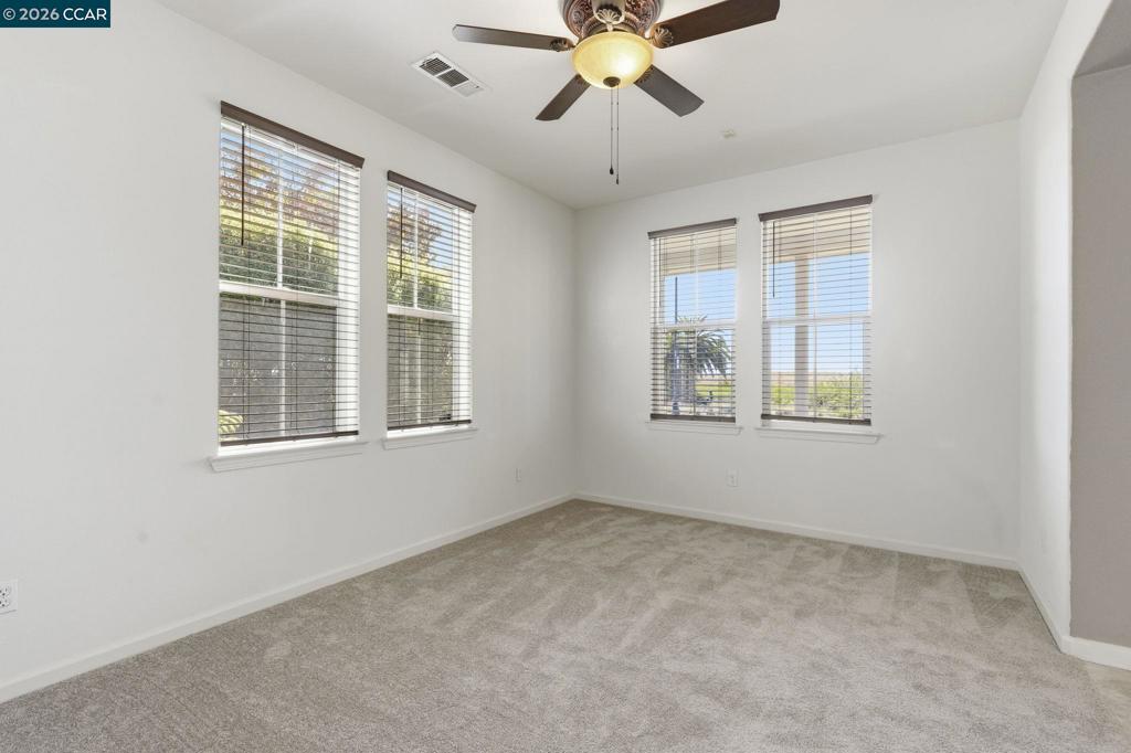 1026 Flagship Dr Property Photo 8