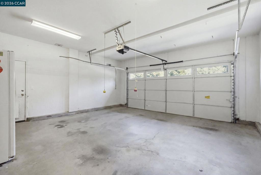 1026 Flagship Dr Property Photo 35