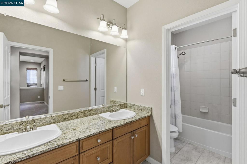 1026 Flagship Dr Property Photo 45