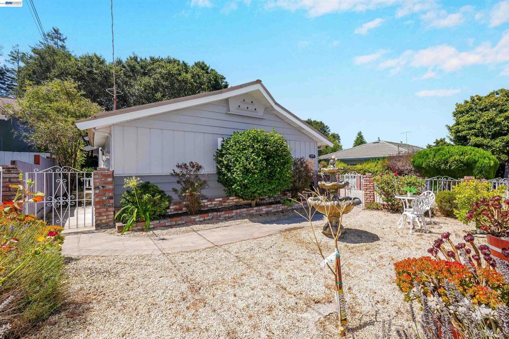 1771 Germaine Ct Property Photo 15