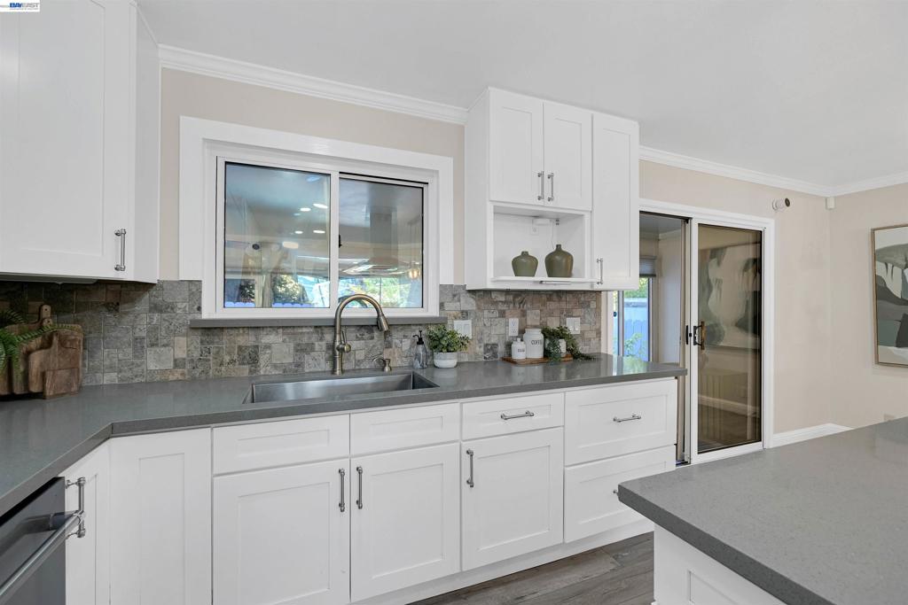 1771 Germaine Ct Property Photo 33