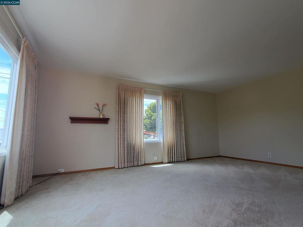 3615 Natalie Ct Property Photo 6