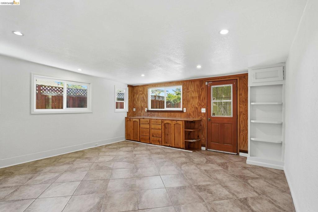 4345 Burney Way Property Photo 13