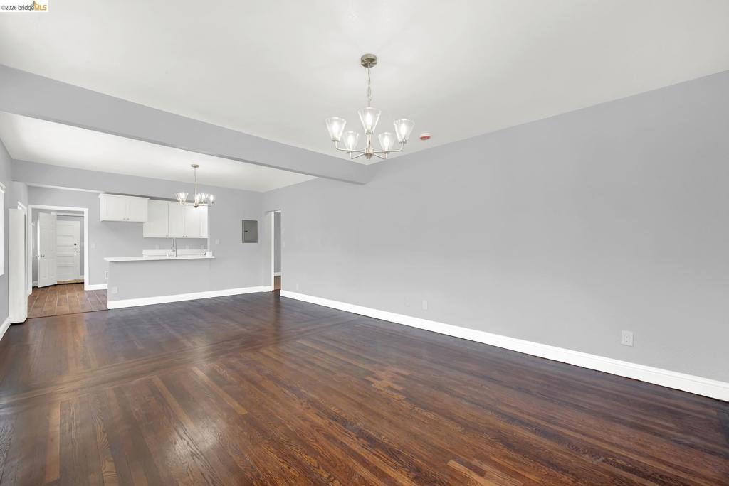 1055 105th Ave Property Photo 9
