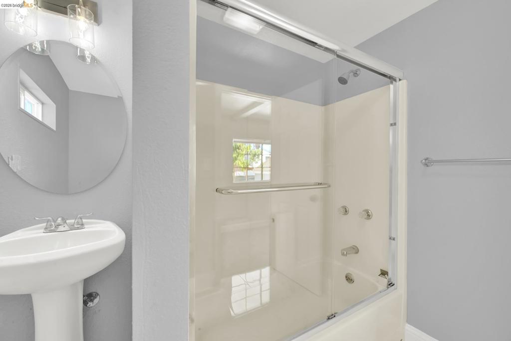 1055 105th Ave Property Photo 27
