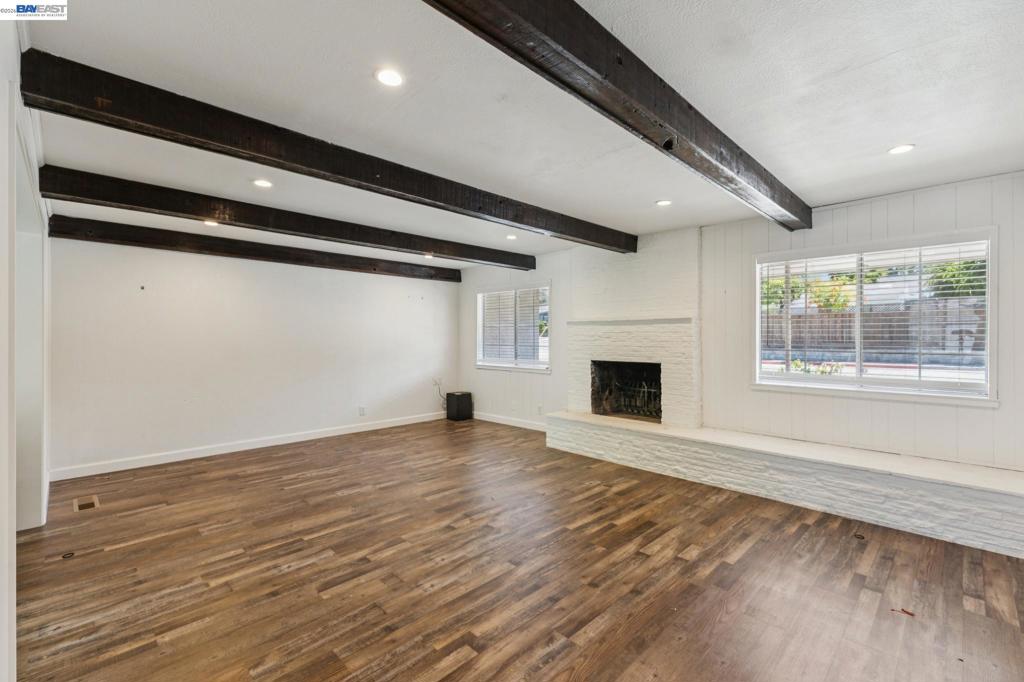 3851 Vineyard Ave Property Photo 25