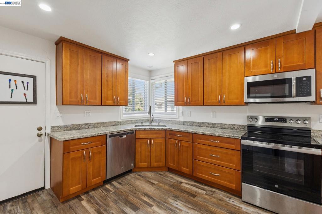 3851 Vineyard Ave Property Photo 29