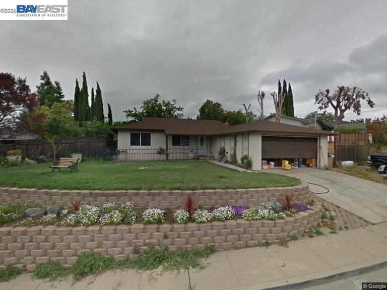 1419 Kansas Cir Property Photo 1