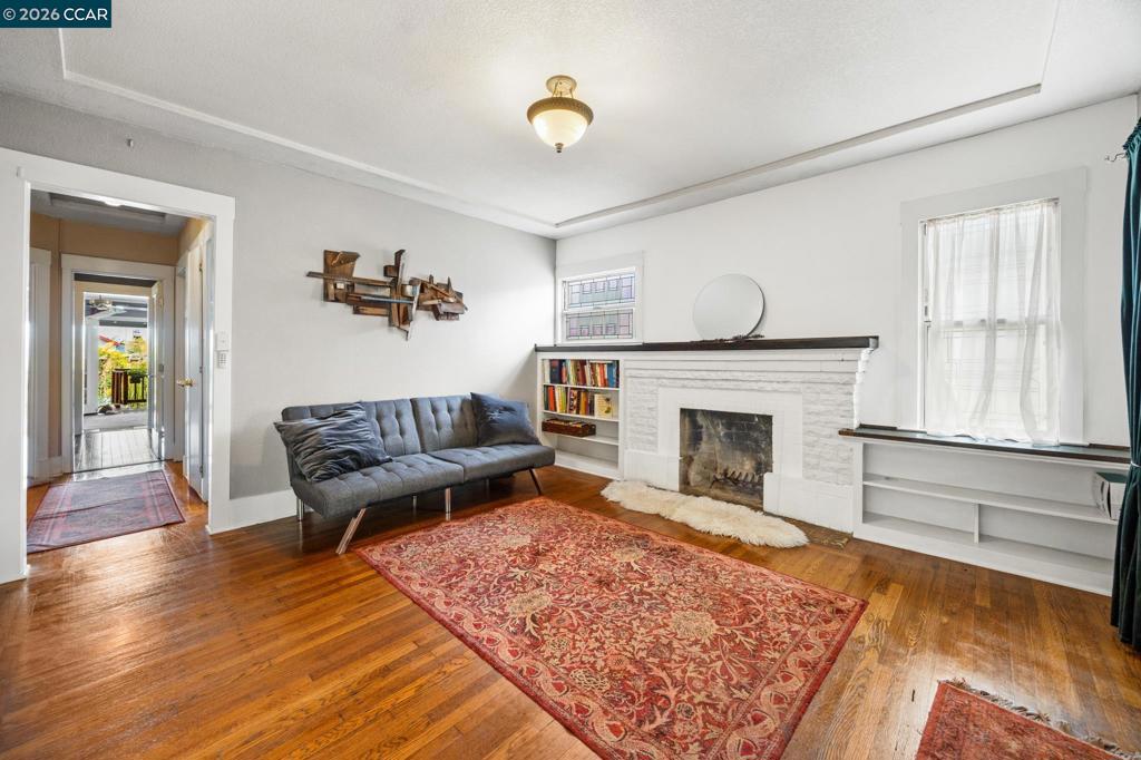 2637 Chestnut St Property Photo 11