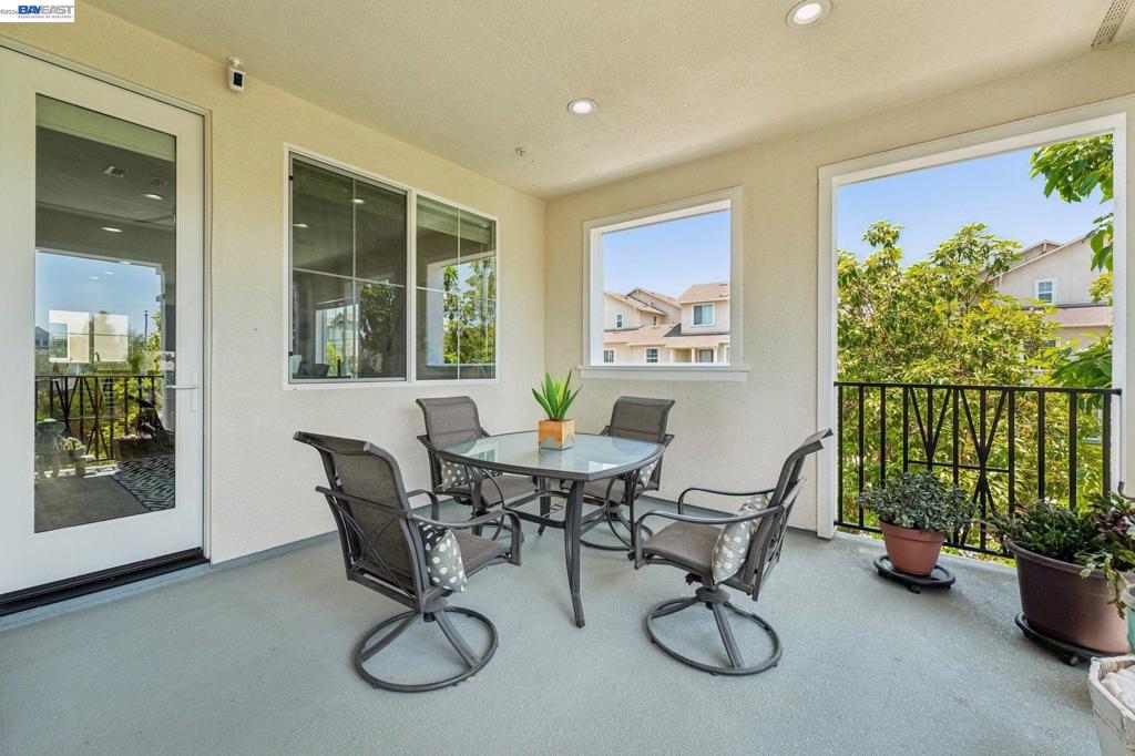 8550 Boardwalk Way Property Photo 11