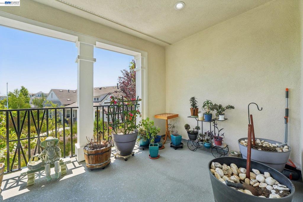 8550 Boardwalk Way Property Photo 12