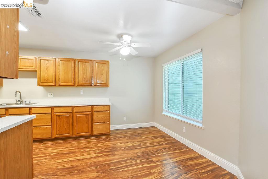 2819 Winding Ln Property Photo 8