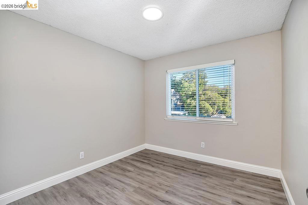2819 Winding Ln Property Photo 14