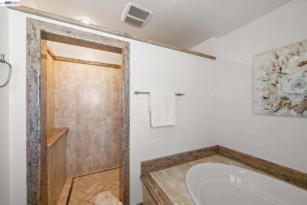 3230 Curtis Cir Property Photo 24